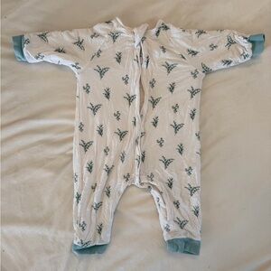 Kyte BABY White and Green Kids One Piece Footie